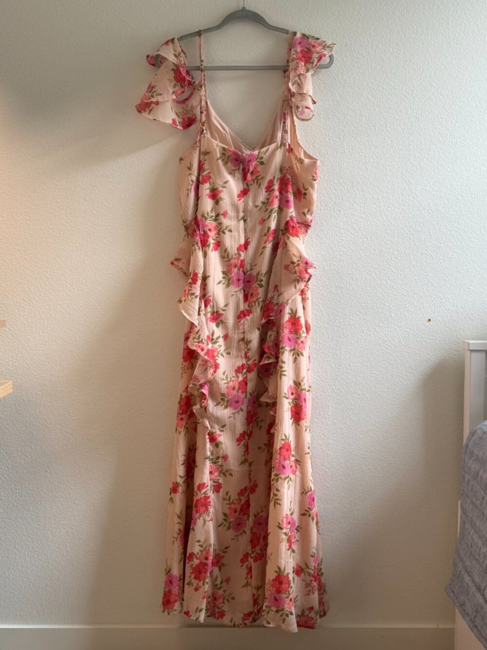 Old Navy Occasion Floral Spring Maxi Dress | Wedding Guest / Vacation Ready - Picture 4 of 4